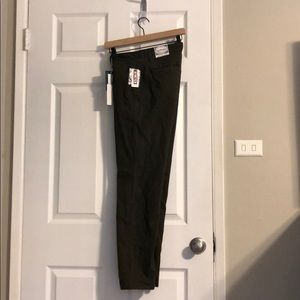 Flag & Anthem Castleton Chino Oakland Slim Olive